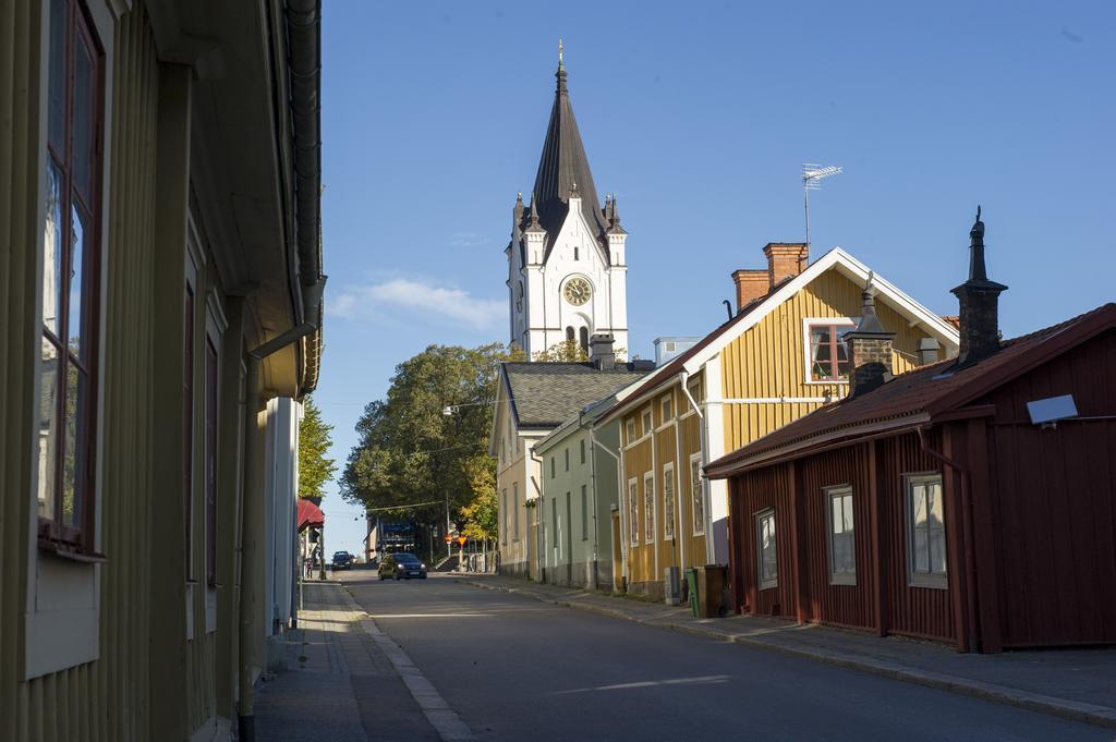 Lilla Hotellet I Nora Eksteriør billede