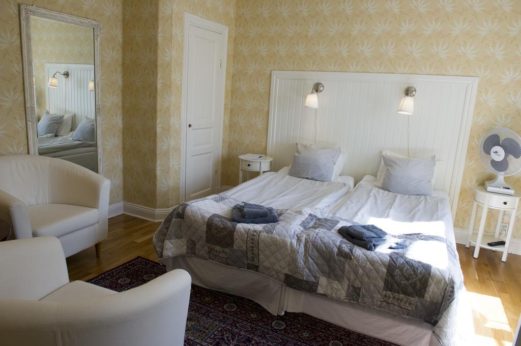 Lilla Hotellet I Nora Eksteriør billede